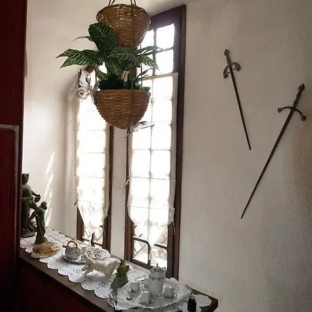 Le Petit Chateau Отель типа 