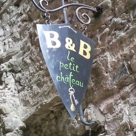 Le Petit Chateau Dolceacqua