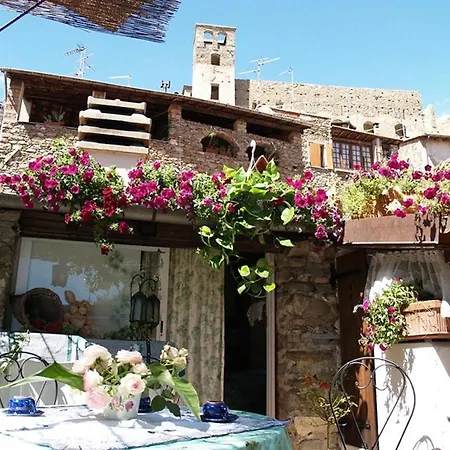 Le Petit Chateau * Dolceacqua